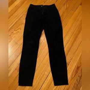 BDG - black high rise skinny jeans - Size 27